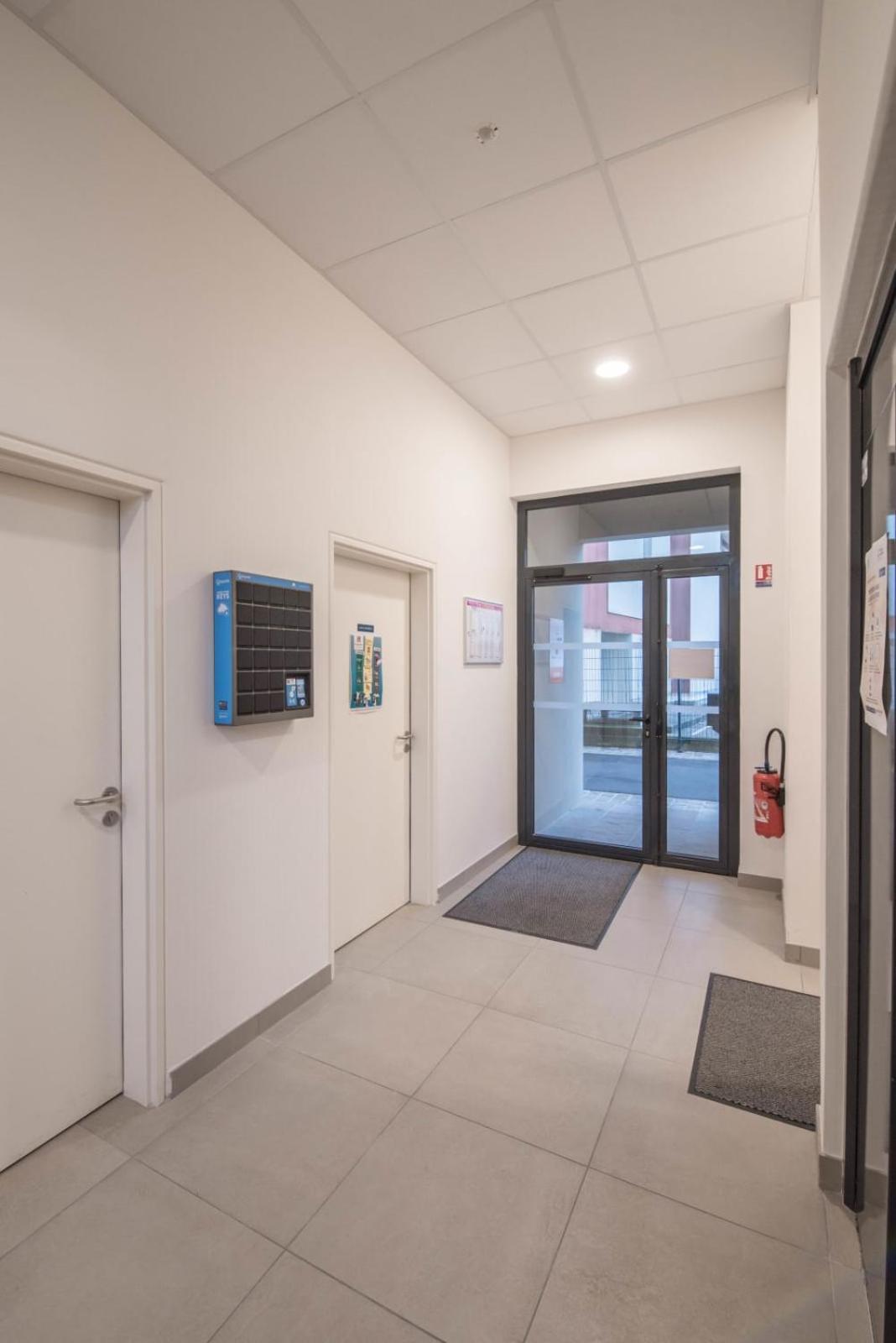 Nathan - Appartement Proche Gare Arrivee 2424 Le Mans Exterior photo